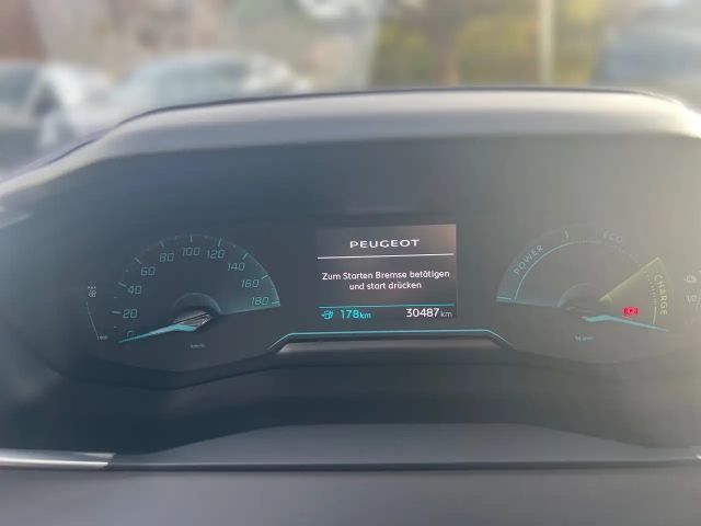 Peugeot E-208 Active Pack