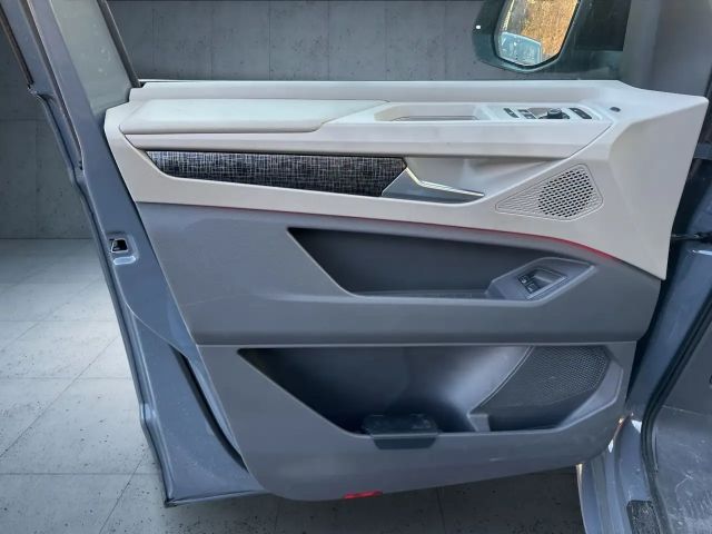 Volkswagen Multivan Lang T7 eHybrid