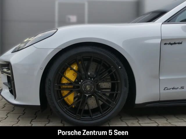 Porsche Panamera E-Hybrid S Turbo