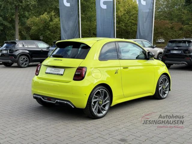 Abarth 500e Scorpionissima