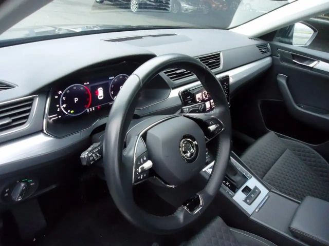 Skoda Superb Ambition