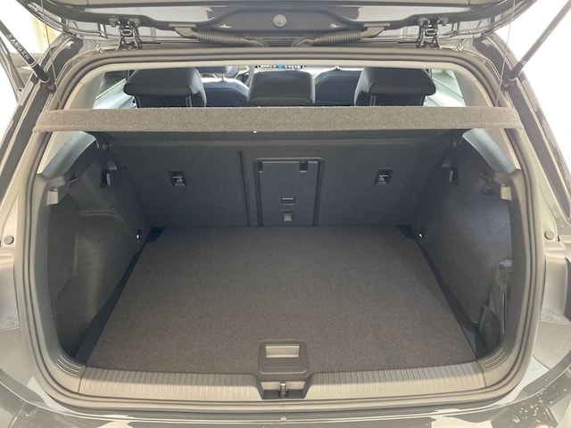 Volkswagen Golf 1.5 eTSI DSG Golf VIII