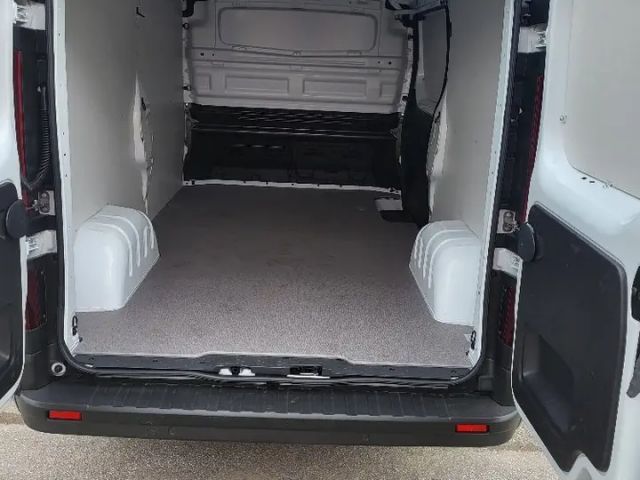 Nissan Primastar L2H1