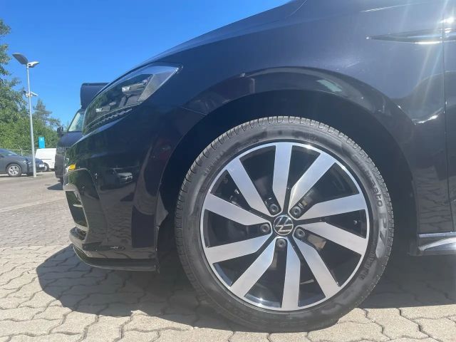 Volkswagen Touran DSG R-Line