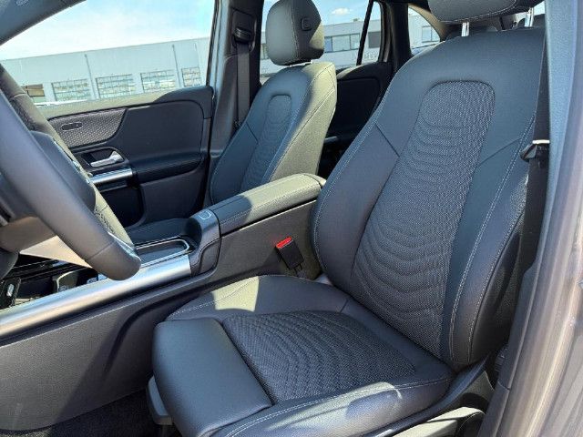 Mercedes-Benz GLA 180 GLA 180 d