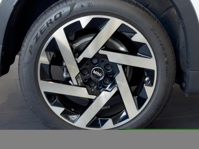 MINI Cooper C Countryman Favoured