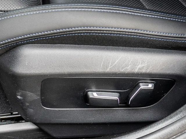 BMW 520 520i M-Sport Sedan