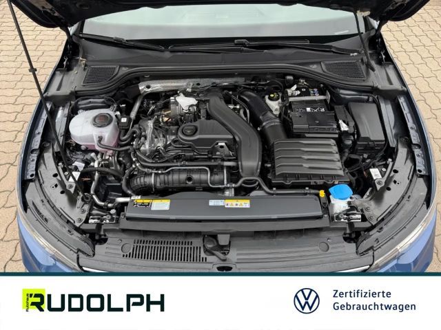 Volkswagen Golf 1.5 eTSI DSG Golf VIII