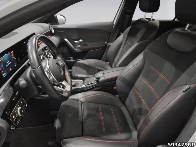 Mercedes-Benz A 180 AMG Line