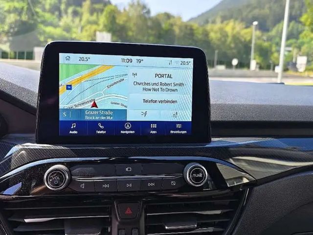 Ford Kuga Plug in Hybrid ST Line X