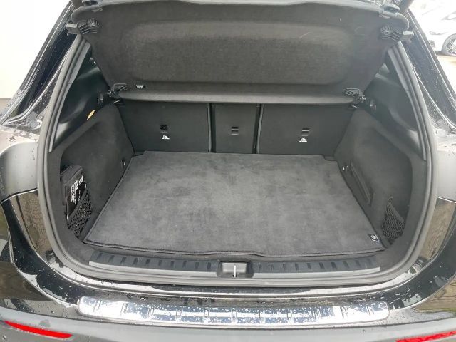 Mercedes-Benz EQA 300 4MATIC AMG Line