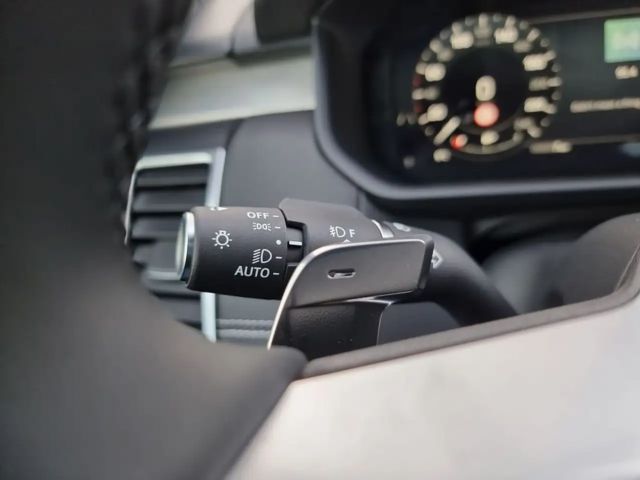 Land Rover Discovery Dynamic HSE