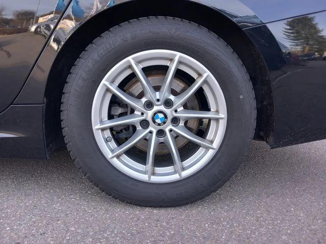 BMW 320 320d M-Sport Touring