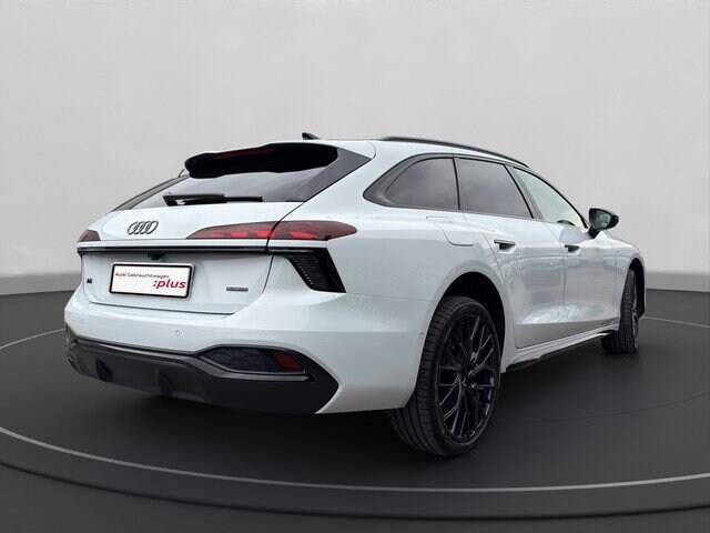 Audi A6 Avant Quattro S-Tronic