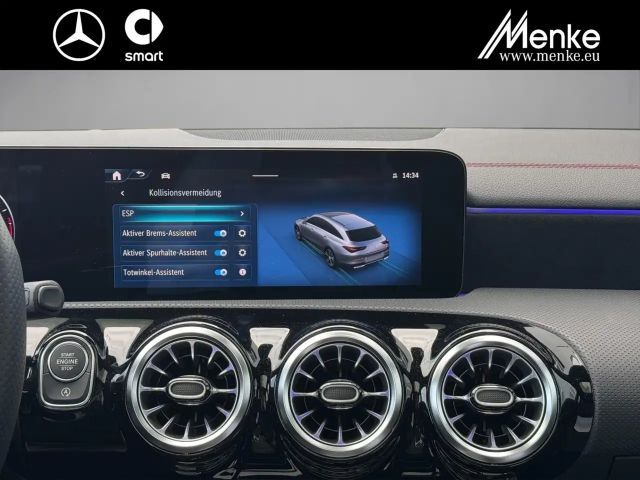 Mercedes-Benz CLA 200 AMG Line Shooting Brake