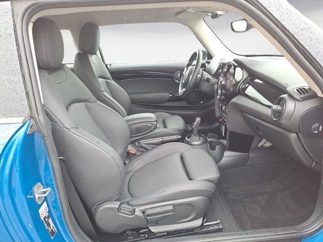 MINI Cooper Classic Trim Steptronic Navi DSG Bluetoot