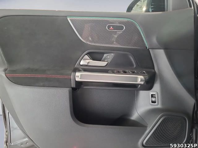 Mercedes-Benz GLB 200 AMG Line