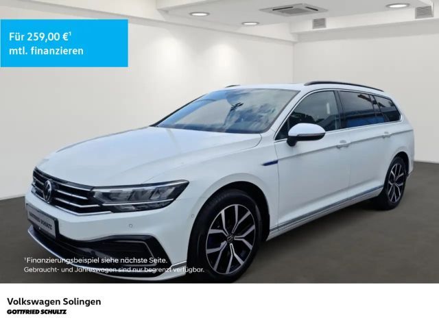Volkswagen Passat DSG GTE Variant