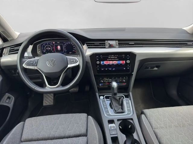 Volkswagen Passat Business DSG