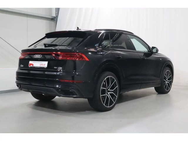 Audi Q8 55 TFSI Quattro S-Line