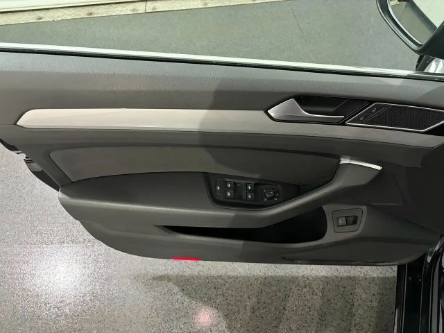 Volkswagen Passat 2.0 TDI Business DSG Variant
