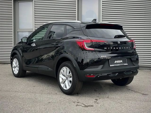 Mitsubishi ASX Invite