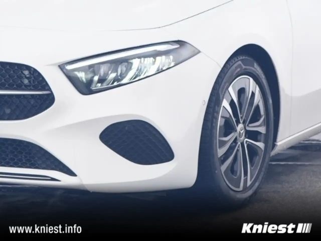 Mercedes-Benz A 180 Hatchback Progressive