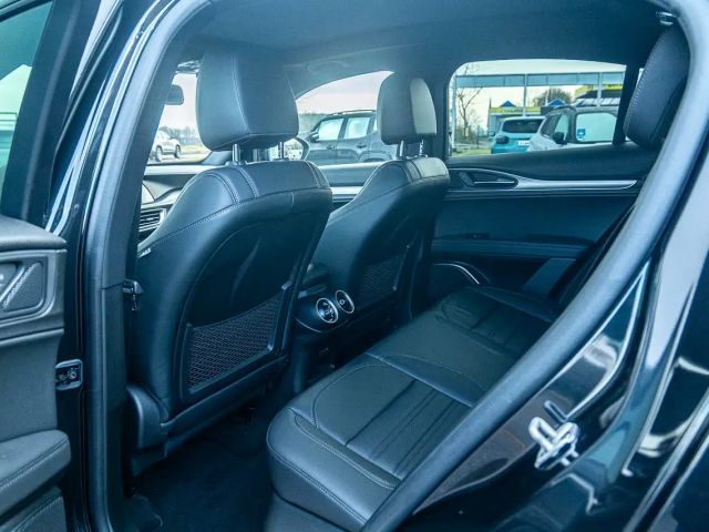 Alfa Romeo Stelvio Veloce