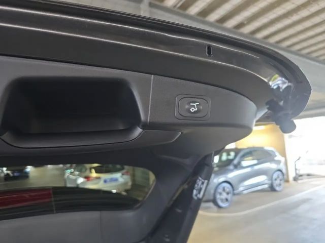 Ford Focus EcoBoost ST Line Wagon