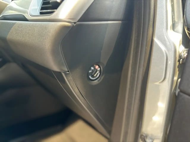 Renault Captur Experience TCe 90