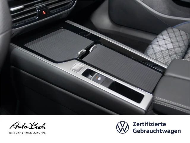 Volkswagen Passat 2.0 TDI DSG R-Line Variant