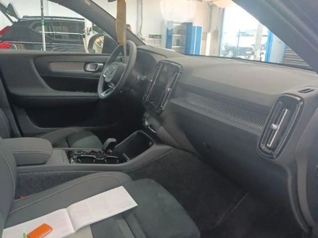 Volvo XC40 Dark Ultra