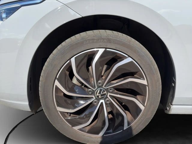 Volkswagen Golf 1.5 eTSI DSG Golf VIII Move