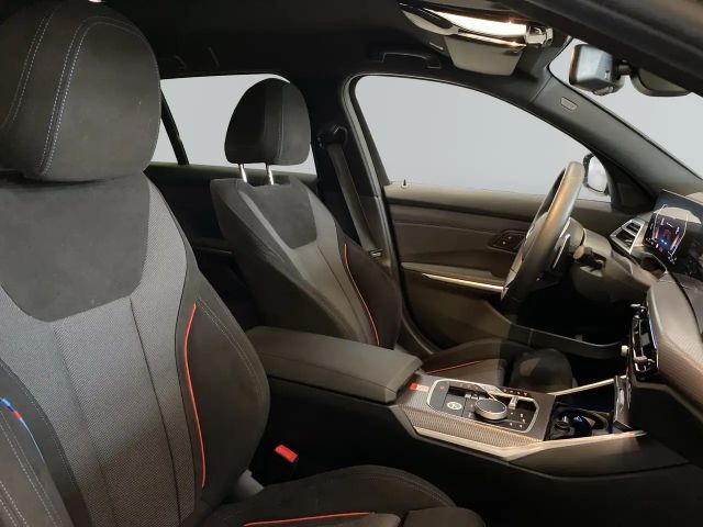 BMW 320 320i M-Sport Touring