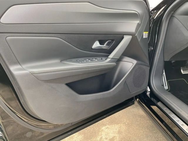 Peugeot 408 GT-Line Hybrid