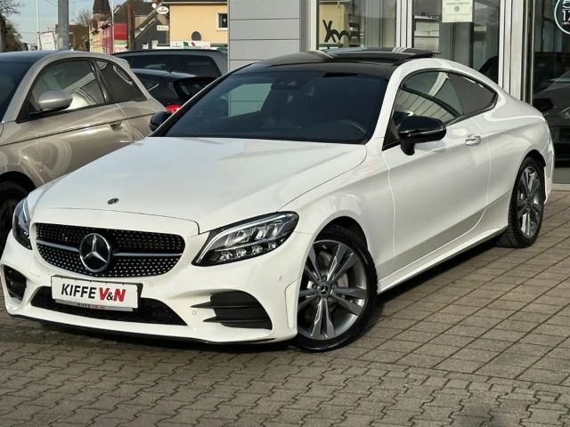Mercedes-Benz C 200 AMG Line Coupé