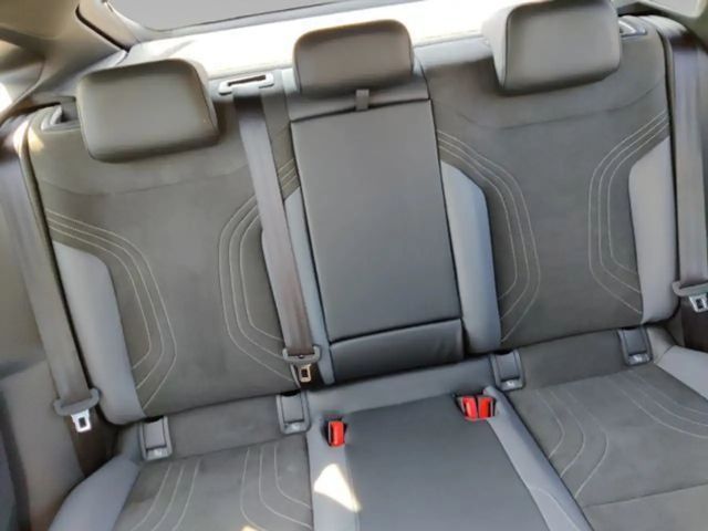 Volkswagen ID.5 IQ.Drive Pro