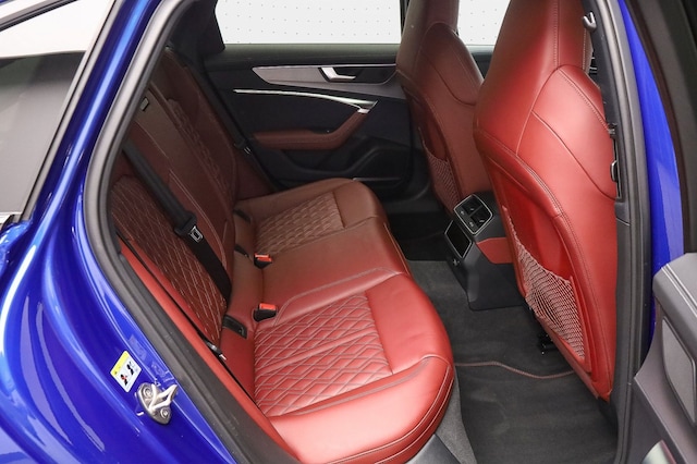 Audi S6 Quattro Sedan