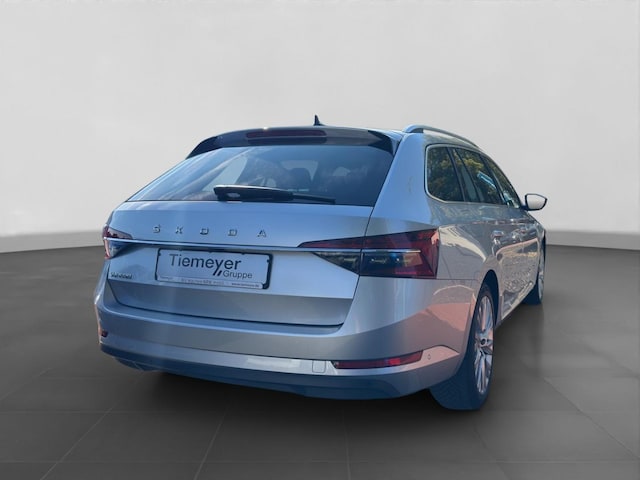 Skoda Superb 2.0 TSI Combi Style Style