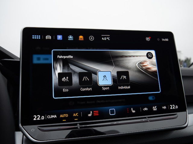 Volkswagen Golf 1.5 eTSI Golf VIII