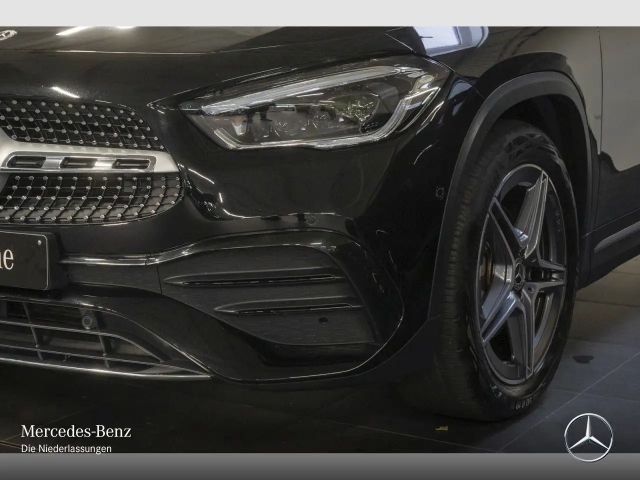 Mercedes-Benz GLA 200 4MATIC AMG Line