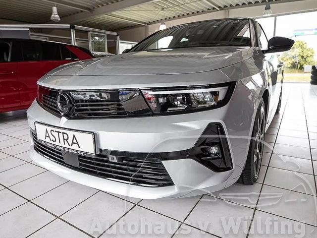 Opel Astra Hybrid Innovation Ultimate