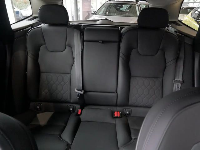 Volvo XC60 AWD Dark Plus Recharge T8