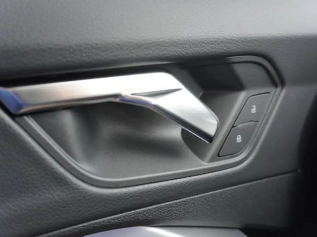 Audi Q3 35 TFSI S-Tronic