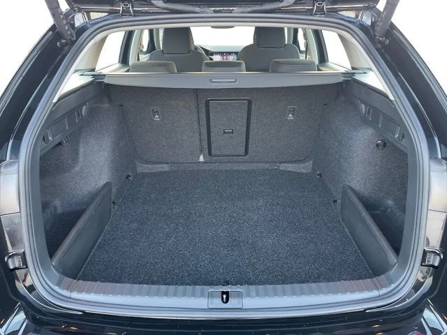 Skoda Octavia Combi Selection