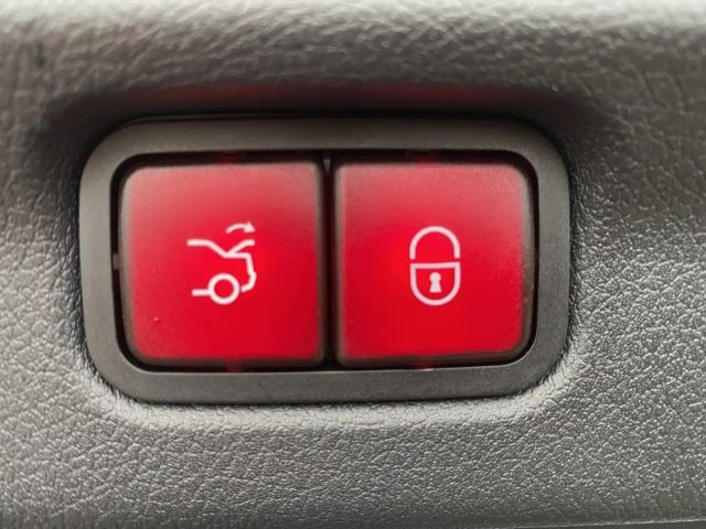 Mercedes-Benz EQE 350 4MATIC Sedan