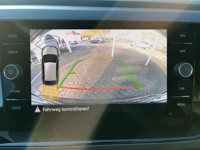 Volkswagen Taigo 1.0 TSI R-Line