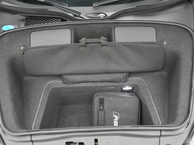 Audi R8 Performance S-Tronic Spyder V10