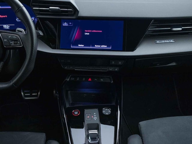 Audi RS3 Quattro S-Tronic Sedan