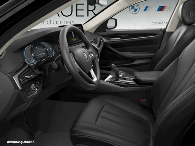 BMW 530 530e Touring